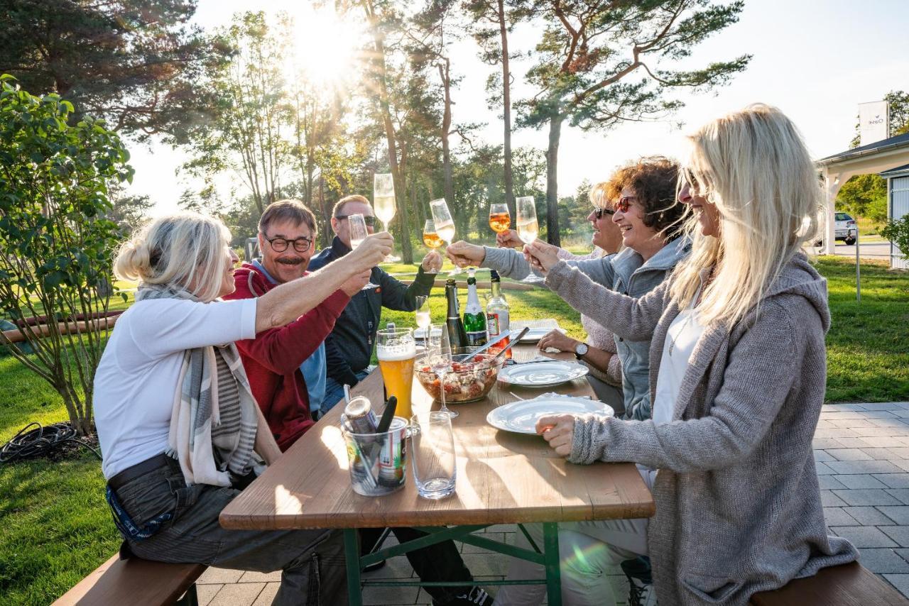 Terrassenwohnung "Treibholz" - Oase Am Haff Garz  Bagian luar foto